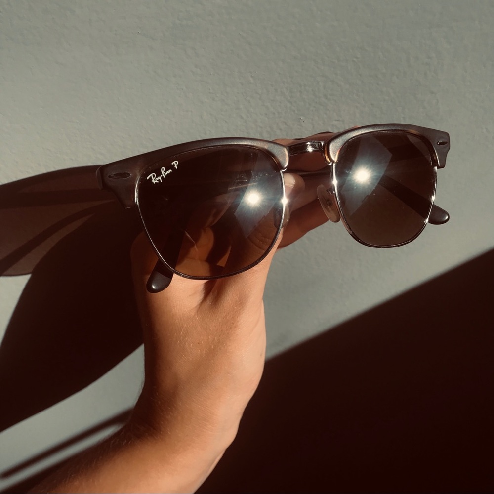 TAKING DOWN WEDNESDAY Ray-Ban Wayfarer Folding